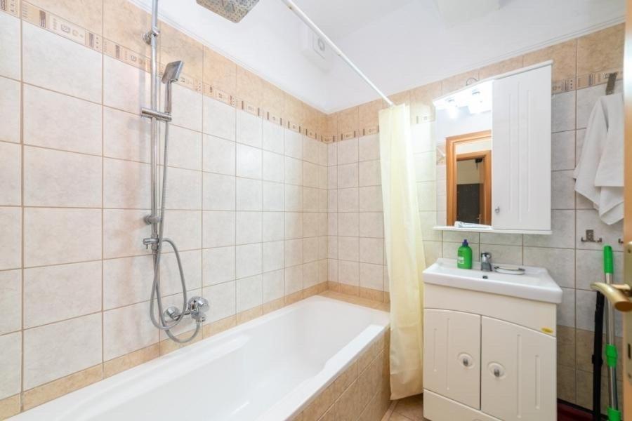 Thea Apartments Nea Iraklitsa エクステリア 写真
